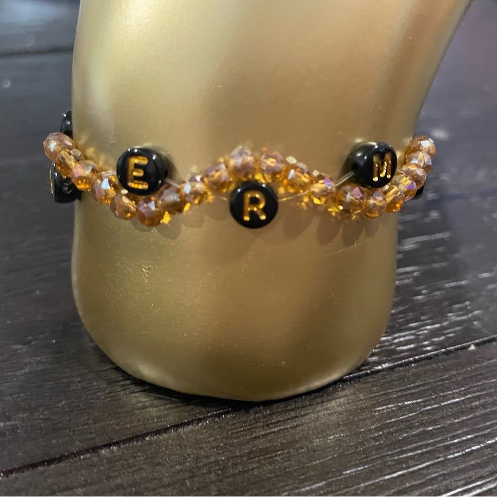 Taylor Swift Friendship Bracelet